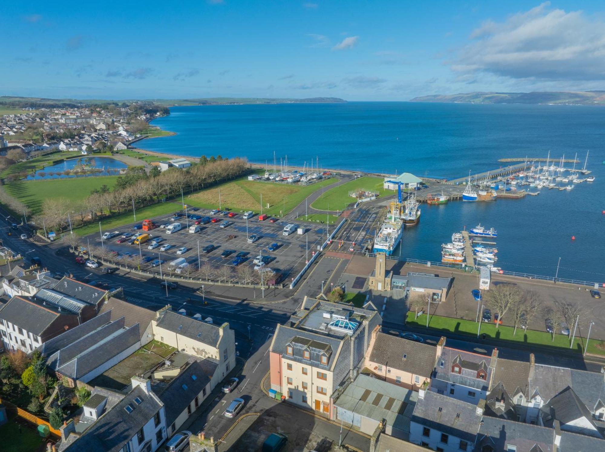 Quay Head View Aparthotel Stranraer Exteriör bild