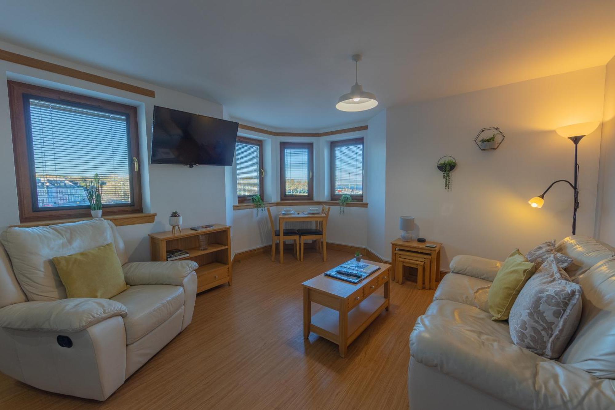 Quay Head View Aparthotel Stranraer Rum bild
