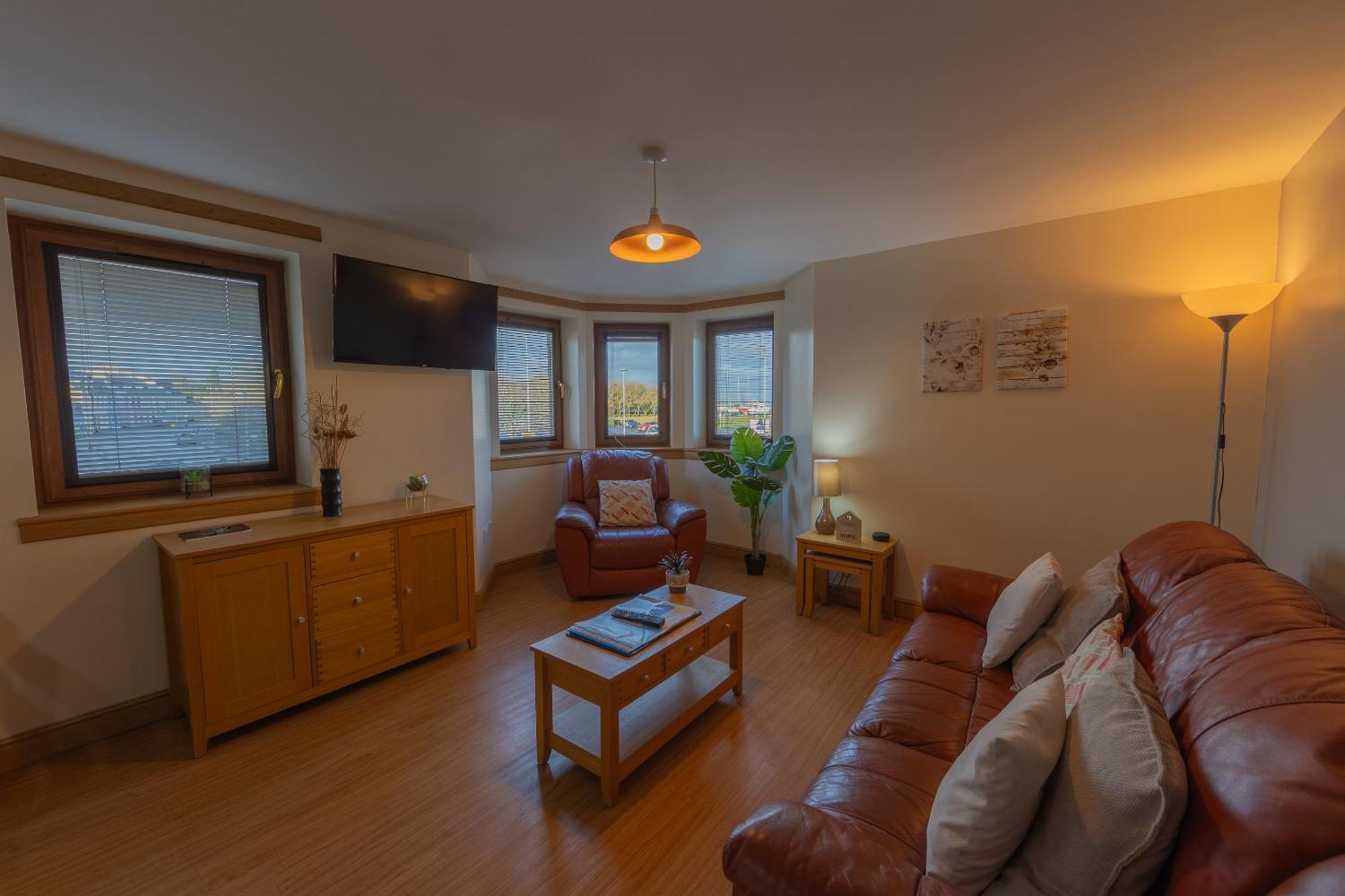 Quay Head View Aparthotel Stranraer Rum bild